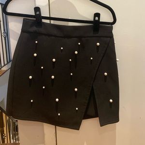 Zara pearl detailing black skirt - size small